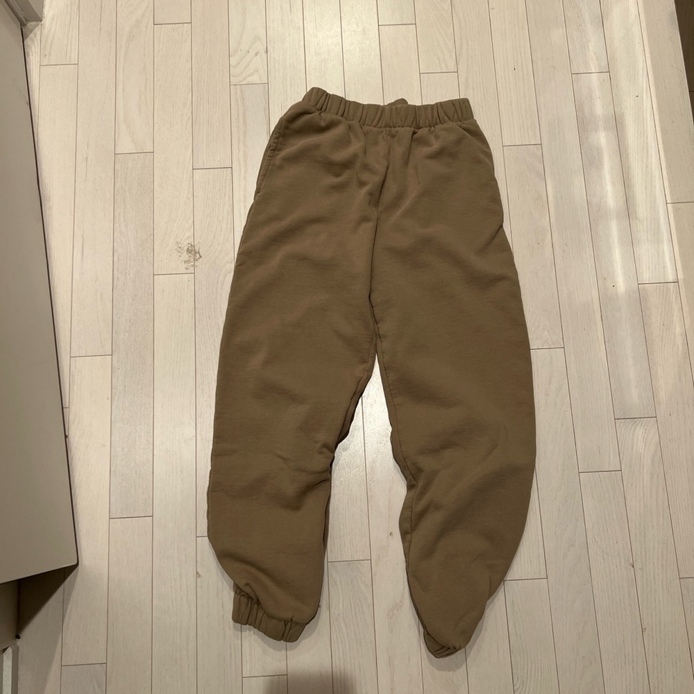 Brandt Melville sweatpants